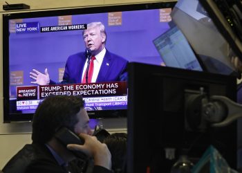 reactia-imediata-a-bursei-americane,-dupa-anuntul-lui-trump-despre-viitorul-acord-care-vizeaza-groenlanda-si-intreaga-regiune-arctica-–-hotnews.ro