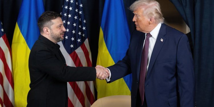 zelenski-anunta,-dupa-intalnirea-cu-trump,-ca-au-batut-palma-pentru-garantiile-de-securitate-totul-se-invarte-acum-in-jurul-marii-probleme-nerezolvate-–-hotnews.ro