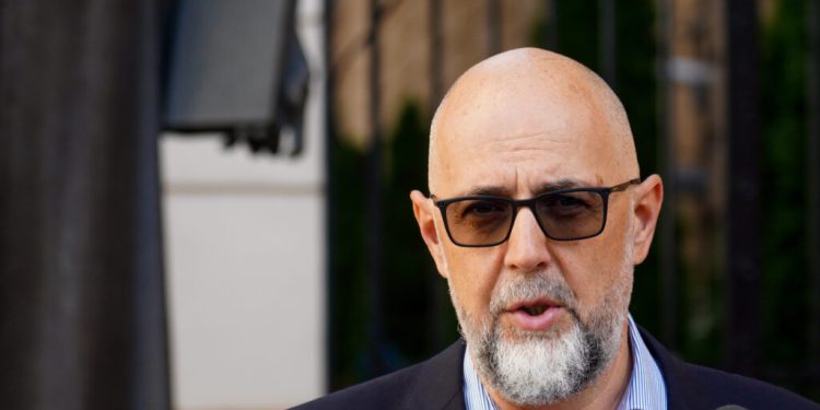 kelemen-hunor-avertizeaza-ca-romania-risca-irelevanta-pe-scena-internationala:-plangerea-permanenta,-jelirea-vechii-ordini-si-asteptarea-tacuta-nu-reprezinta-o-strategie”