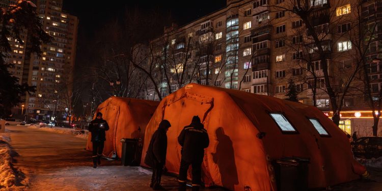 cati-bani-a-cheltuit-rusia-cu-atacul-care-a-lasat-kievul-fara-caldura-si-electricitate,-in-plina-iarna-–-hotnews.ro