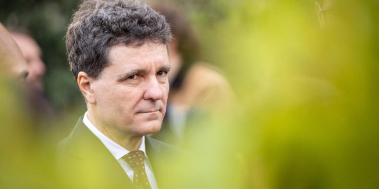 nicusor-dan-participa-astazi-la-manifestarile-organizate-de-ziua-unirii-principatelor-romane-la-iasi-si-focsani