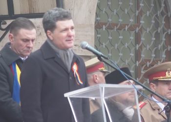video-nicusor-dan,-huiduit-la-focsani-replica-presedintelui:-responsabilitatea-este-sa-va-uitati-la-cine-sunt-oamenii-in-care-va-puneti-sperantele-–-hotnews.ro