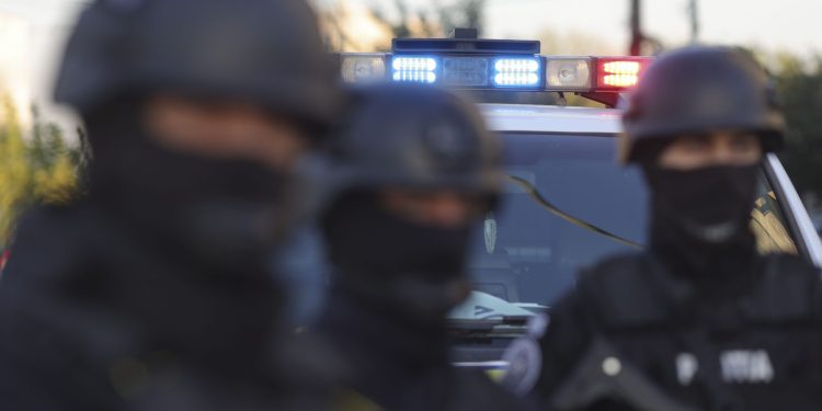 perchezitii-la-familiile-adolescentilor-acuzati-ca-l-au-ucis-pe-mario,-in-ziua-inmormantarii-baiatului-de-15-ani-ce-verifica-anchetatorii-–-hotnews.ro