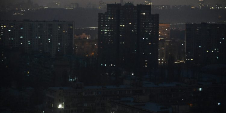 atacul-rusesc-asupra-kievului-a-lasat-1.330-de-cladiri-fara-incalzire,-afirma-primarul