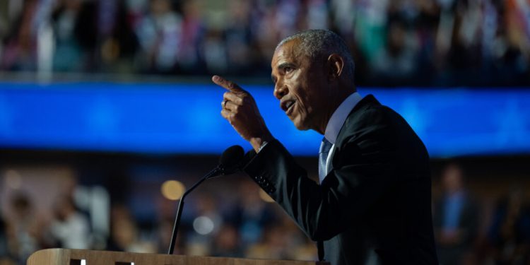 barack-obama,-dupa-ce-agentii-ice-au-impuscat-un-barbat-in-minneapolis:-multe-dintre-valorile-fundamentale-ale-sua,-din-ce-in-ce-mai-amenintate