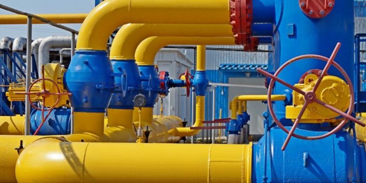 ue-adopta-interzicerea-importurilor-de-gaze-rusesti-pana-in-2027,-in-ciuda-opozitiei-ungariei