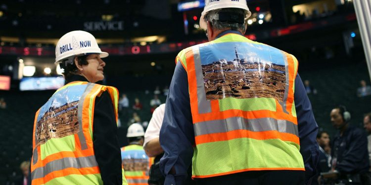 capitala-petroliera-a-sua-freamata-de-entuziasm:-un-nou-el-dorado-al-aurului-negru-s-a-deschis,-iar-nume-precum-halliburton-vor-sa-ia-parte-la-actiune-–-hotnews.ro