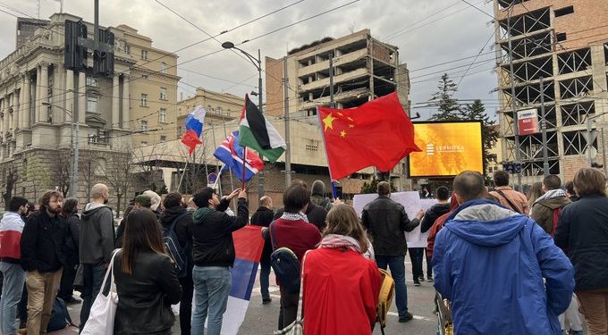 traficul-cu-automarfare-de-la-frontiera-cu-serbia,-perturbat-de-proteste