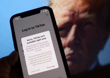 probleme-cu-functionarea-tiktok-in-sua-dupa-ce-platforma-a-fost-preluata-de-un-consortiu-american-–-hotnews.ro