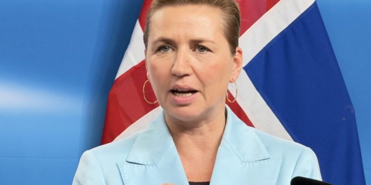 danemarca-si-groenlanda-cauta-sprijin-european-la-berlin-si-paris,-dupa-tensiunile-generate-de-declaratiile-lui-trump