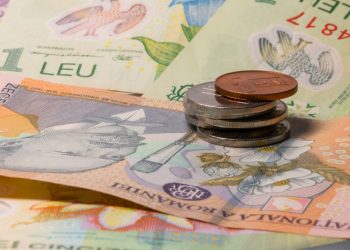 in-plina-austeritate,-economiile-romanilor-cresc-ca-in-basme