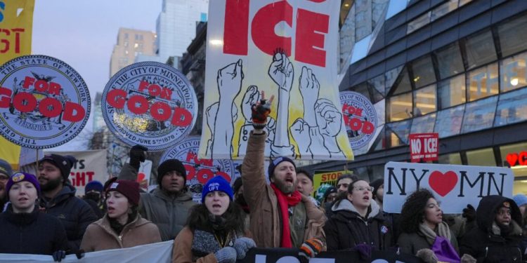 directorul-ice-a-fost-chemat-sa-se-prezinta-in-fata-instantei,-fiind-amenintat-cu-acuzatia-de-sfidare