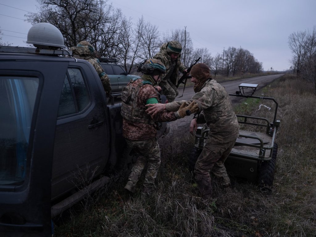 4-ani-de-vieti-pierdute-in-razboi-frontul-a-inghitit-un-numar-total-de-militari-echivalent-cu-doua-treimi-din-populatia-kievului-–-hotnews.ro