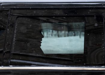 nu-mai-exista-aproape-nimic-normal-in-statele-unite,-spune-politicianul-aplaudat-la-davos-–-hotnews.ro