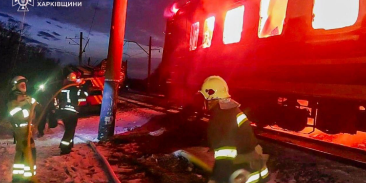 zelenski-condamna-atacul-cu-drone-asupra-unui-tren-de-pasageri-in-regiunea-harkov