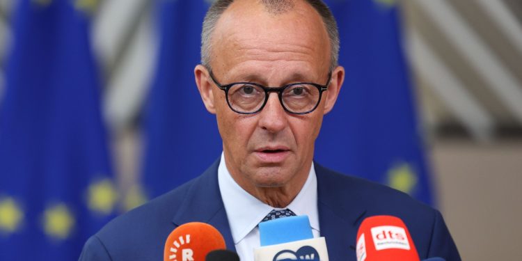 video-cancelarul-german-friedrich-merz:-zilele-regimului-din-iran-sunt-numarate,-dar-vestul-are-optiuni-limitate-–-hotnews.ro