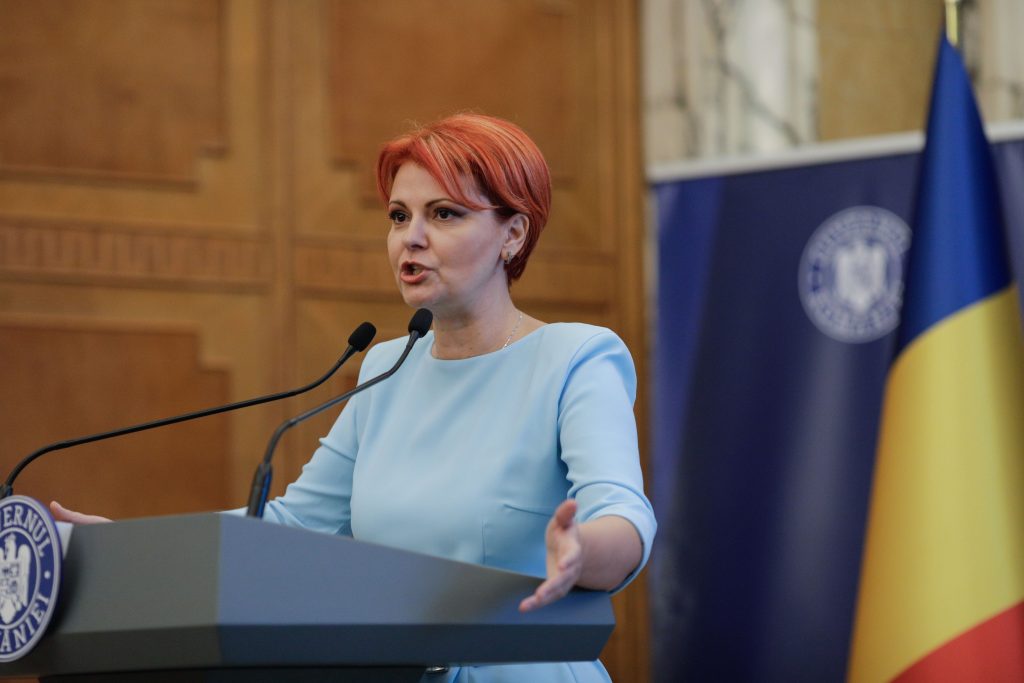 video-olguta-vasilescu-il-acuza-pe-premierul-bolojan-ca-blocheaza-investitiile-in-termoficare-in-craiova:-falimentarea-voita-de-catre-guvern-a-cet-ului-e-pentru-unii-un-scop-in-sine-–-hotnews.ro