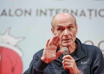 cristian-tudor-popescu-si-crin-antonescu,-schimb-acid-de-replici-suflet-mic-si-murdar-/-bolojenie-usoara!-–-hotnews.ro