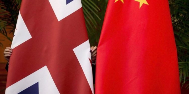 china-va-relaxa-regulile-de-calatorie-pentru-vizitatorii-britanici