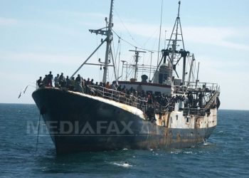 reactii-furioase-in-europa-dupa-ce-spania-a-legalizat-prin-decret-500.000-de-migranti-ilegali-/-acestia-vor-obtine-drept-de-libera-circulatie-in-spatiul-schengen