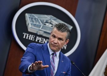 pete-hegseth-avertizeaza-iranul-asupra-programului-nuclear:-suntem-pregatiti-sa-actionam