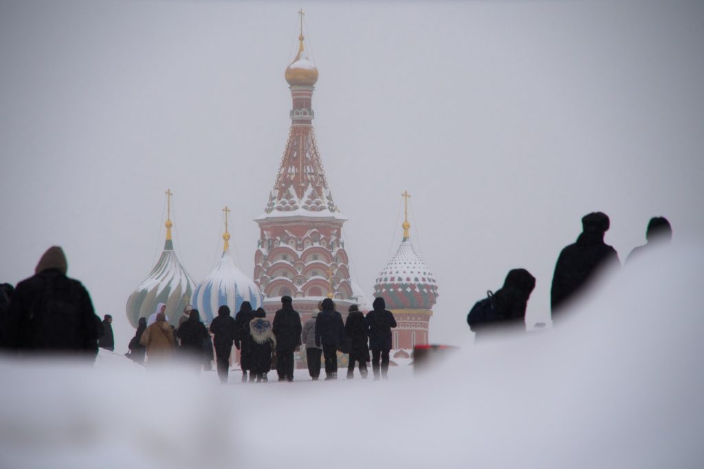 foto/video-moscova,-la-cea-mai-abundenta-ninsoare-din-ultimele-doua-secole-cum-explica-meteorologii-intensitatea-–-hotnews.ro