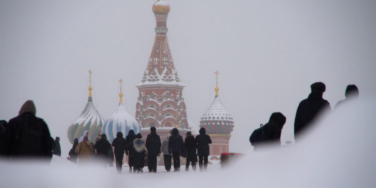 foto/video-moscova,-la-cea-mai-abundenta-ninsoare-din-ultimele-doua-secole-cum-explica-meteorologii-intensitatea-–-hotnews.ro