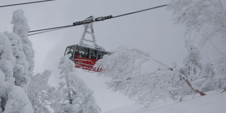 cea-mai-inzapezita-tara-din-lume-–-zapada-e-mai-inalta-decat-casele
