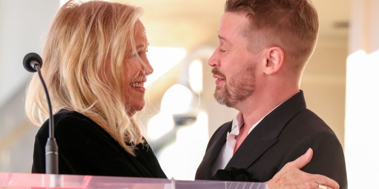 macaulay-culkin,-mesaj-emotionant-dupa-moartea-actritei-catherine-o’hara,-mama-sa-din-filmele-singur-acasa-–-hotnews.ro