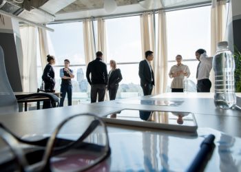 weekenduri-libere-conditionate-de-nivelul-studiilor?-un-candidat-din-china-umilit-pentru-ca-are-doar-licenta