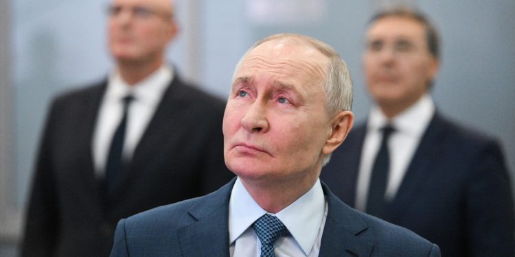 interviu-cred-ca-exista-doua-tipuri-de-invazie-a-rusiei-in-europa-exista-invazia-ucrainei-si-exista-o-invazie-a-mintii-–-hotnews.ro