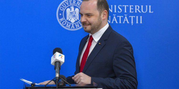 rogobete-despre-retelele-sociale:-mi-e-teama-de-supra-reglementare.-solutia-este-data-de-educatie