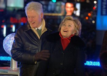 bill-si-hillary-clinton-vizati-de-congres-dupa-publicarea-dosarelor-epstein