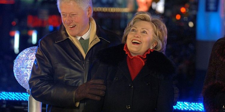 bill-si-hillary-clinton-vizati-de-congres-dupa-publicarea-dosarelor-epstein