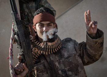 sfarsitul-kurdistanului-sirian:-regiunile-kurde-din-nord-est-revin-sub-controlul-damascului