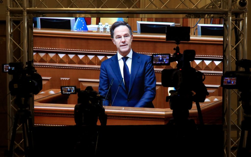venit-la-kiev-neanuntat,-rutte-le-a-transmis-parlamentarilor-ucraineni-un-mesaj-despre-necesitatea-unor-alegeri-dificile-–-hotnews.ro