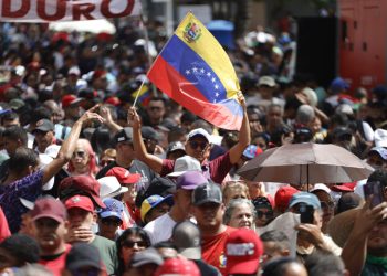 mii-de-venezueleni-au-iesit-in-strada-la-caracas-pentru-eliberarea-lui-nicolas-maduro