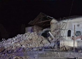 foto-/-video-o-biserica-s-a-prabusit-partial-in-judetul-salaj-o-politista-a-fost-ranita-/-echipele-de-interventie-cauta-posibile-victime-sub-daramaturi-–-hotnews.ro