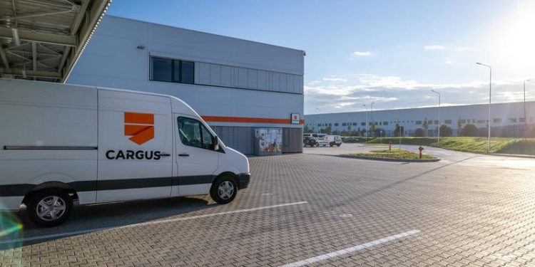 sameday-preia-cargus-consiliul-concurentei-are-ingrijorari-concurentiale-care-vizeaza-platforma-emag-si-cere-sameday-o-serie-de-angajamente-–-hotnews.ro