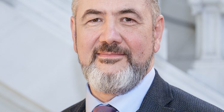 consilier-prezidential-despre-interzicerea-retelelor-sociale-pentru-copii:-sa-mergem-pe-partea-de-preventie.-sa-le-dam-filtrul-necesar-pentru-a-naviga-cu-discernamant