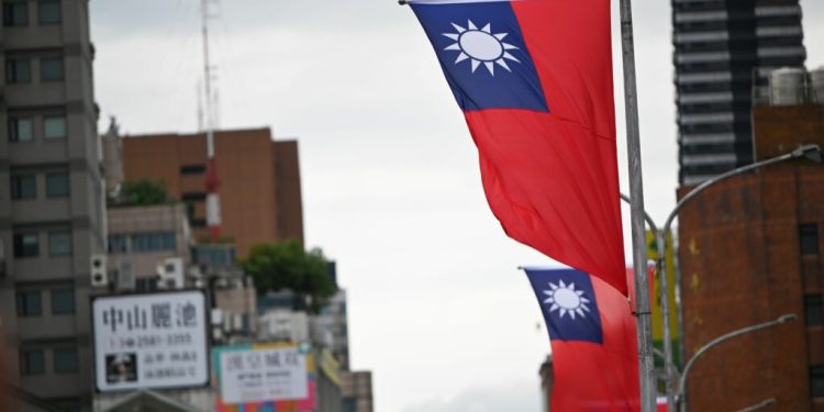 reactia-taiwanului-dupa-convorbirea-trump-–-xi:-credem-ca-va-ajuta-la-stabilizarea-situatiei