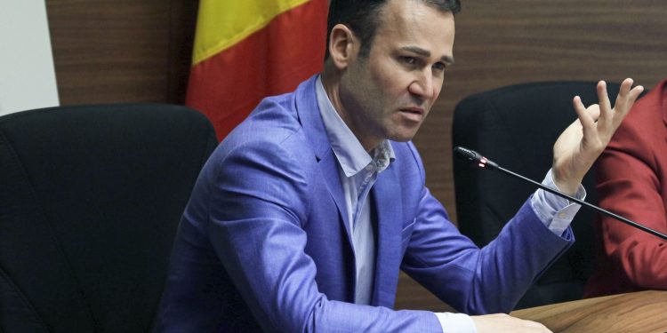 robert-negoita,-prima-reactie-dupa-perchezitiile-dna:-acolo-unde-am-reusit-sa-gasim-solutii-am-facut-drumuri-–-hotnews.ro