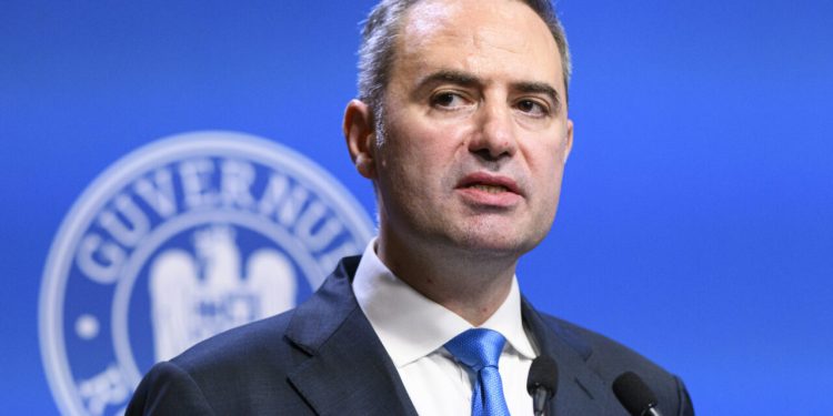 masurile-de-relansare-economica-ce-propuneri-anunta-ministrul-finantelor-pentru-companii-mici-si-medii.-cresterea-pragului-de-incasare-de-tva,-printre-masuri