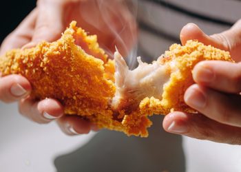 cum-sa-pregatesti-cele-mai-delicioase-degetele-de-pui.-reteta-simpla-si-gustoasa-pentru-adulti-si-copii