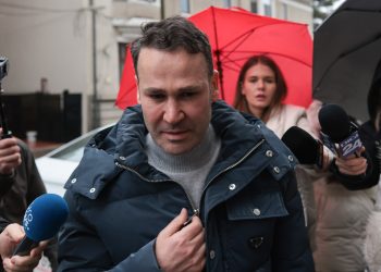 acuzatiile-oficiale-ale-dna-impotriva-lui-robert-negoita:-lucrari-ilegale-peste-tevi-de-gaz-pe-mai-multe-strazi-/-a-provocat-un-risc-semnificativ-pentru-siguranta-locuitorilor-–-hotnews.ro