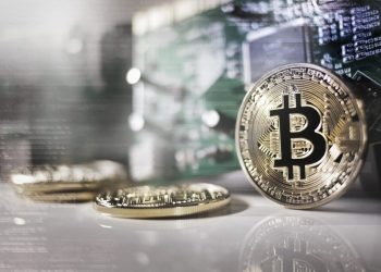 o-companie-a-trimis-accidental-utilizatorilor-bitcoini-in-valoare-de-44-de-miliarde-de-dolari
