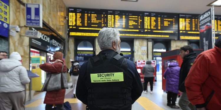 posibil-sabotaj-la-reteaua-feroviara-italiana,-in-startul-jocurilor-olimpice-peturbari-majore-in-circulatia-trenurilor-–-hotnews.ro