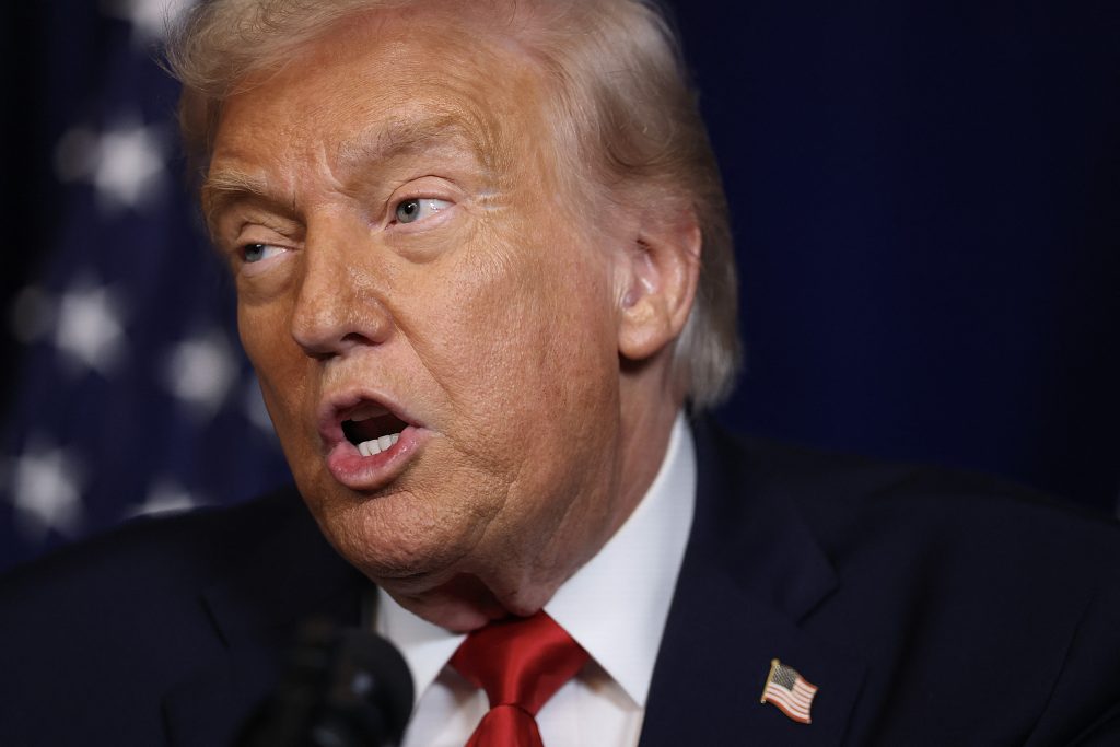 sportiv-american-de-la-jocurile-olimpice,-criticat-de-donald-trump-declaratiile-care-au-starnit-furia-presedintelui-american-–-hotnews.ro