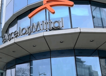 combinatul-siderurgic-hunedoara-a-fost-achizitionat-de-omul-de-afaceri-umbrarescu-tranzactie-de-12,5-milioane-de-euro.