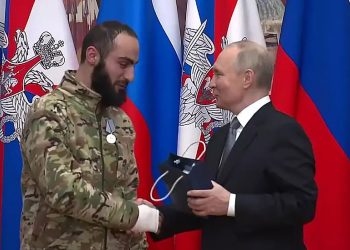 luptatorul-profesionist-de-mma-decorat-de-putin,-ajuns-comandantul-batalionului-paramilitar-arbat-desfasurat-in-donetk,-a-fost-ucis-in-misiune-de-lupta-–-hotnews.ro